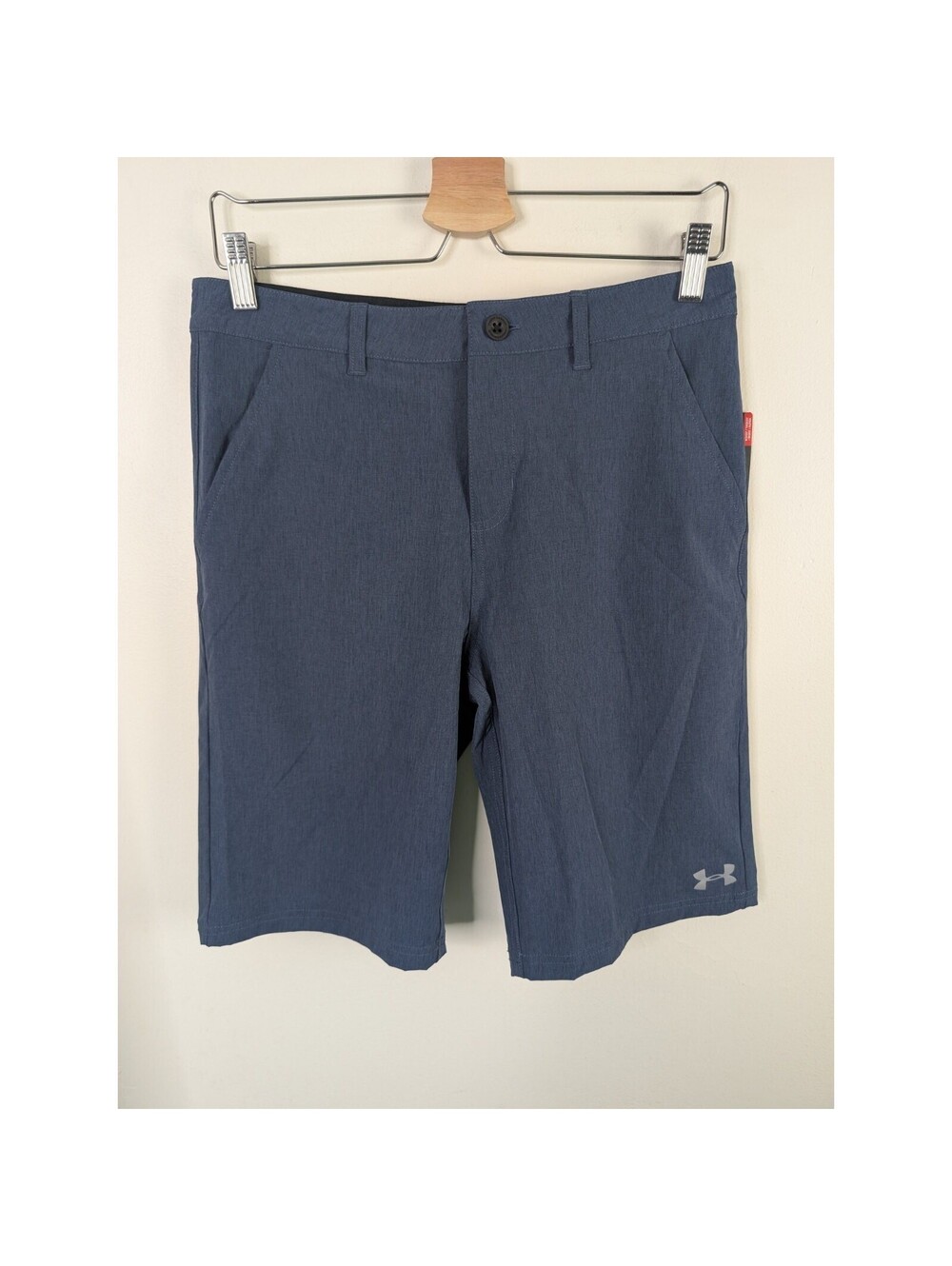 Under Armour Youth Size 20 Waist Amphibious Shorts Stretch Blue 10-in Inseam NWT
